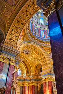 匈牙利布达佩斯圣史蒂芬大教堂St Stephens Cathedral圆顶信仰首都艺术城市观光建筑宗教历史教会图片