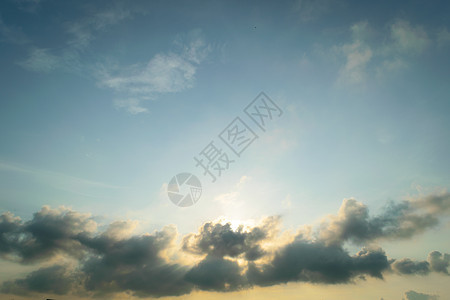 蓝蓝天空日光活力墙纸气氛运动天气环境风景天堂太阳图片