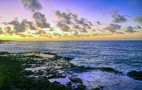 夏威夷Kauai海岸的日出日落太阳岛屿蓝色天堂假期天空旅游棕榈海洋图片