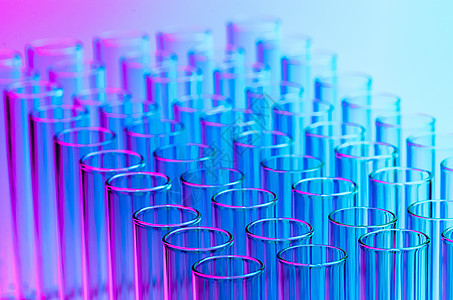 科学实验室实验试验管 科学家研究用技术设备药品白色生物管子微生物学化学品烧瓶玻璃显微镜液体图片