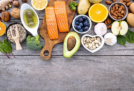 白色背景下健康食品选择的成分减肥核桃树叶美食烹饪饮食健康饮食酮类脂肪酸蔬菜图片