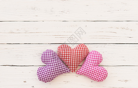 白背景的红心致词卡材料装饰心形粉色纺织品周年浪漫边界礼物庆典背景图片