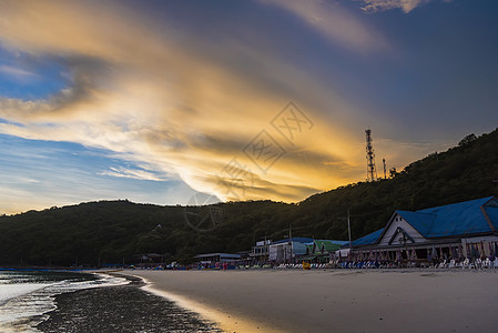 黎明时的塔文海滩照片 太阳升起 早晨橙子地平线假期海景海浪风景全景摄影海洋土地图片