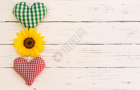 用心和花的贺卡装饰材料幸福边界桌子婚礼浪漫情人木头织物图片