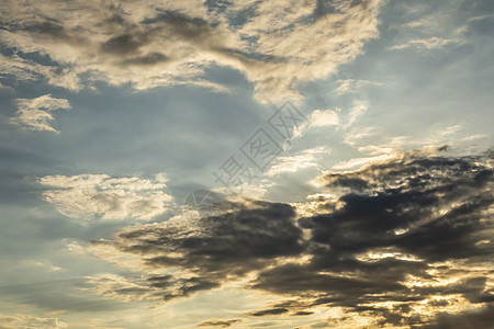 日出和夕阳 有云雾天气橙子日落地平线太阳晴天空气天堂场景旅行图片