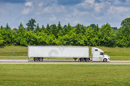 白色拖车-拖车载大可复制空间卡车背景