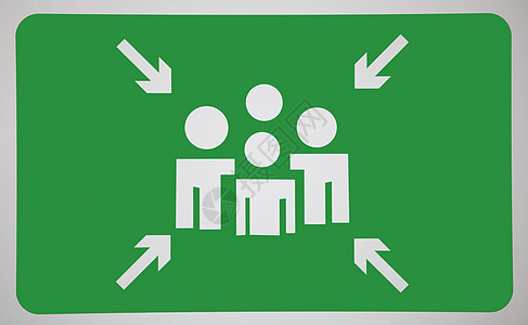 绿色表面上朝向人类代表的箭头标志人力资源图像符号通讯团体数字视图特写背景图片