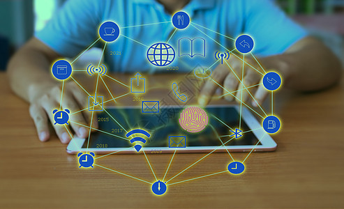 带有互联网技术连接概念的手指触摸平板板团体工作网络商业屏幕商务控制运输人士地球图片