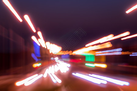夜间在桥上行驶的汽车头灯痕迹 日天际夜景小路城市灯笼地平线景观车辆场景沥青图片