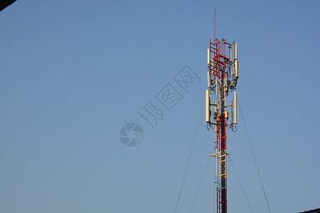 天天柱 移动电话信号中继器设备电视建筑电讯天线天空细胞收音机首都建筑学发射机图片