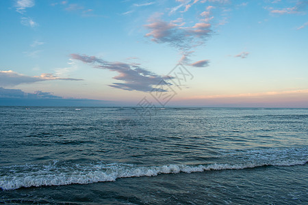 北野林海海洋和天空的美丽景象魔法海景墙纸地平线金子海浪辉光阳光射线橙子背景