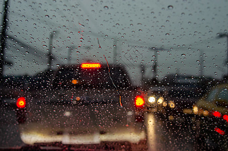车窗下雨状况坡度驾驶窗户闪电风暴汽车情绪折射阻塞图片