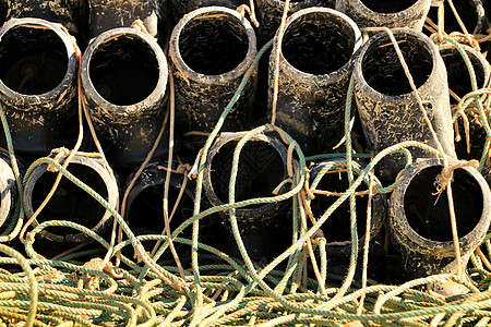在圣波尔码头捕鱼章鱼和网的陷阱血管绳索环境社区海鲜钓鱼海洋生物漂浮浮标海洋图片