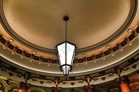 里斯本与旧灯合用的最高限额圆形柱子保险箱天花板金子案件艺术工艺雕刻圆圈图片