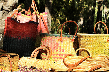 ElcheSpai 的传统工艺麻篮手提包风格材料销售织物金子稻草篮子芦苇木头图片