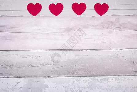红色的红心在旧木木板底的背景上问候语墙纸横幅纪念日木地板假期蓝色卡片问候婚礼图片