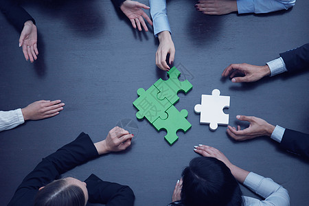 商界人士拼拼谜白色拼图工人会议伙伴解决方案公司游戏生意人合作图片