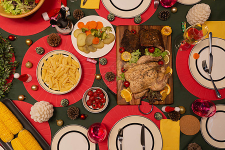 圣诞家庭晚宴概念的顶端观景图片