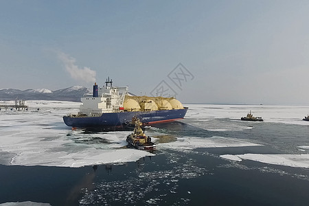 拖运液化油罐车 海上运输碳氢化合物力量竞争者舵室加工极光气体商业活力船头全世界图片