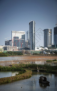 从中国大陆的塔帕Taiipa看大道建筑物景观摩天大楼游客城市酒店度假村金光天际图片