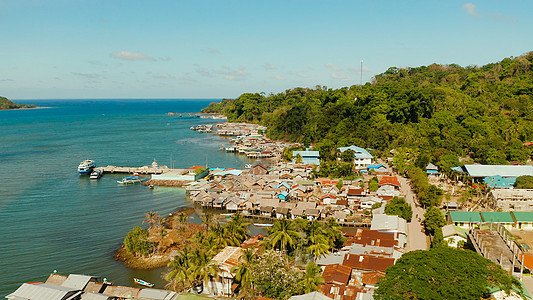 菲律宾巴拉万市和巴拉巴茨岛港口贫困贫民窟岛屿房屋社区旅行小屋热带建筑天线图片