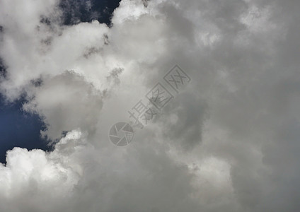 大型积聚物云云大云臭氧天空空气气候蓝色高度天堂气象旅行戏剧性图片