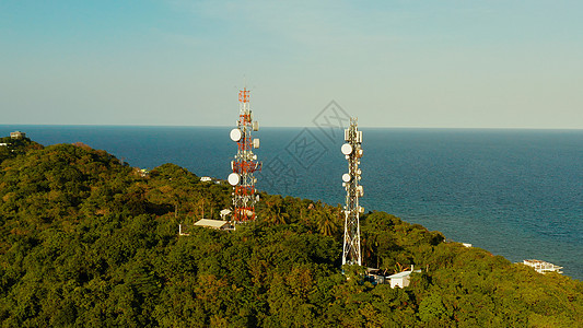 电信塔 Asia的通信天线信号反光板工程发射机技术互联网鸟瞰图电视天空播送图片
