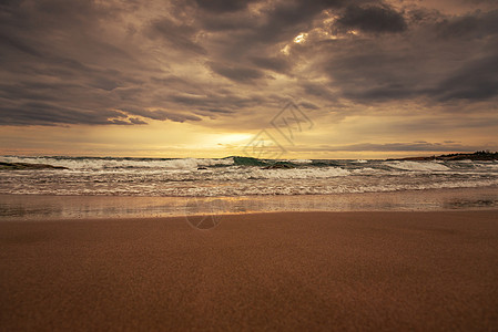 大海日出 与破碎的波浪墙纸太阳阳光日落海岸反射海洋海滩卡片橙子图片