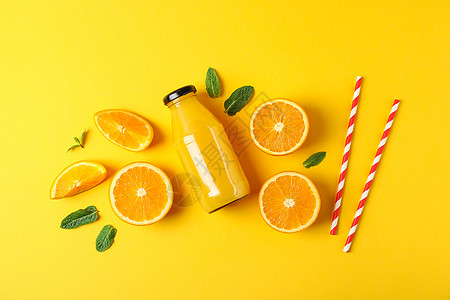 平躺组合与和橙汁在的文本 新鲜天然饮品团体瓶子橙子作品水果饮料果汁薄荷销售棕榈图片