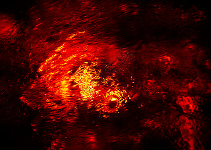 抽象水庄背景红色强光溪流玻璃装饰瀑布宏观雨量黑色黄色图片