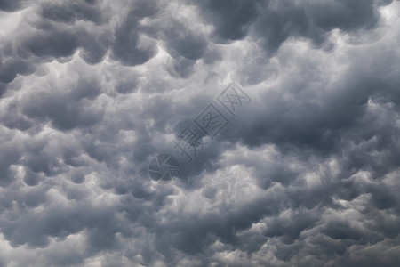 Mammatus 云层背景天气蓝色气象风暴雷雨戏剧性天空前线空气乳状图片