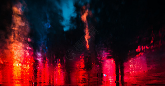 纽约公约 的照明和夜光灯建筑市中心反射沥青下雨城市时间小夜灯正方形强光图片