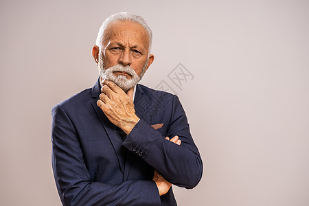 高级商务人士胡须白色个性男性商业经理老年头发权威性老板图片