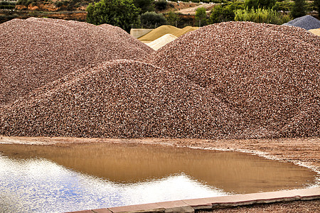 西班牙多姿多彩的建筑综合山峰制作人碎石资源散料生产修正案制粒行业产物制造商图片