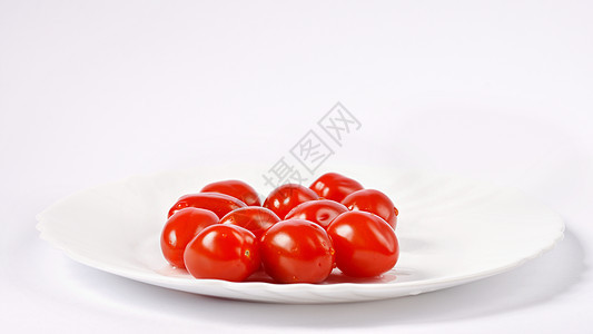 白背景孤立的樱桃西红柿堆李子营养农业植物水果蔬菜食物叶子沙拉团体图片