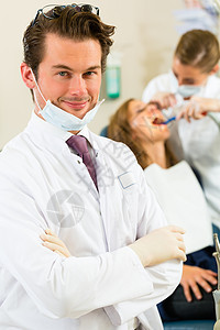 外科牙医牙科男性病人保健卫生女性治疗工具诊所男人图片