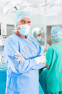 手术室手术室的医院外科医生情况职员房间诊所男人麻醉助手人员护士手术图片