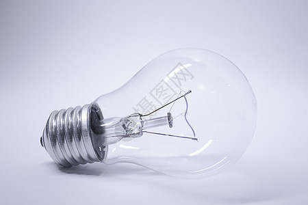 白色背景上的灯泡 复制空间 孤立照明科学墙纸技术玻璃经济力量灯具创新活力图片