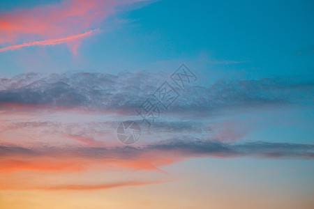 夜中天空 云彩明媚 阳光照耀橙子墙纸晴天蓝色风暴日落空气地平线天堂戏剧性图片