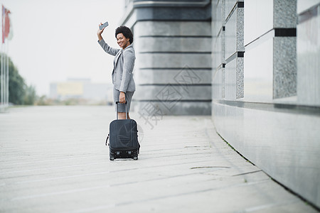 坚持成功之旅课程导演职业商务快乐行李建筑企业家女士旅行员工图片