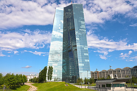 德国法兰克福2019 年 6 月 1 日 位于德国法兰克福的欧洲中央银行所在地银行业城市商业铁路联盟银行摩天大楼市场玻璃座位图片