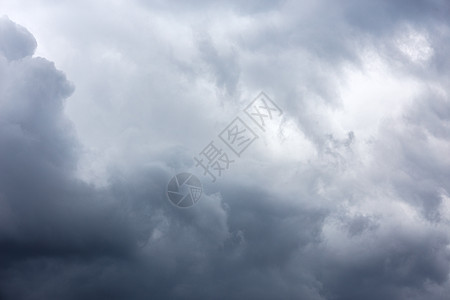 整个夏天的全框架暴风雨云场景气候天堂戏剧性天空灾难气氛环境画幅气象图片