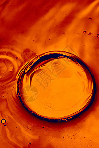 以水为背景的彩色水泡泡泡气泡液体白色圆圈水滴宏观圆形背景图片