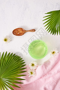 柔软的凝胶除阴素配方表示化妆和身体护理温泉香气奶油洋甘菊治疗棕榈面具化妆品植物产品图片