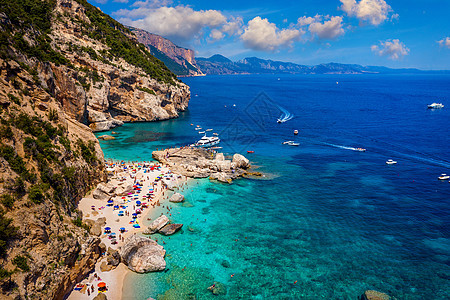 意大利奥罗西湾省国家公园和被列为世界遗产 意大利萨丁尼亚Sardinia海滩悬崖旅行海岸中年海湾晴天海景阳光热带图片