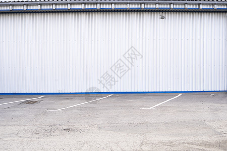 用作仓库或工厂立面的白色波纹铁皮 无缝波纹锌板金属铝立面的纹理 建筑学 金属质感控制板窗户材料建筑建造床单线条技术图片