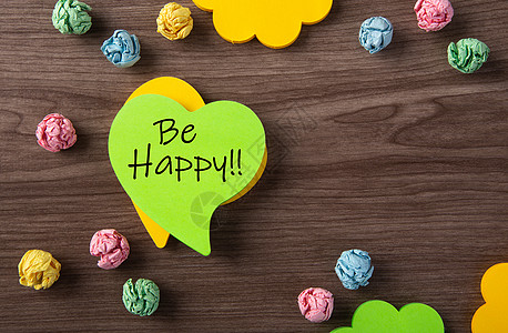 绿色粘贴纸条 用“幸福快乐”字图片