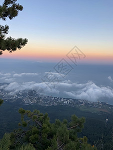 日落时云幕反天空的景象     库存照片蓝色镜片耀斑地平线空气场景气氛阳光飞行环境图片