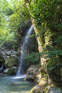 希腊佩利昂的瀑布目的地旅行流动环境自然景观森林飞溅探索旅游水景图片
