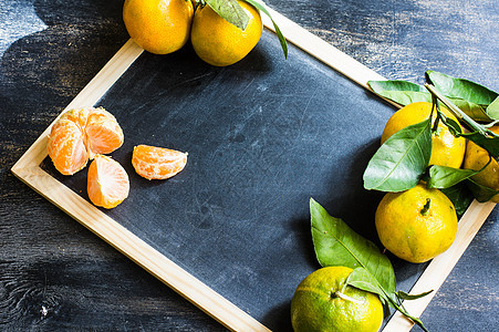 新鲜有机橘子水果桌子饮食甜点橙子树叶乡村热带季节性食物盘子图片